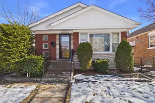 14235 S Wallace Ave, Riverdale, IL 60827 - Photo 1