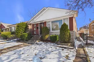 14235 S Wallace Ave, Riverdale, IL 60827 - Photo 2