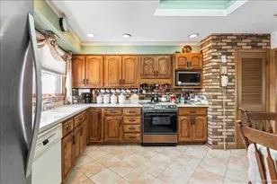 10441 Long Ave, Oak Lawn, IL 60453 - Photo 8