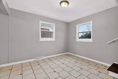 106 164th Street, Calumet City, IL 60409 - Photo 6