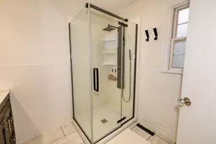 724 S Jefferson St, Batavia, IL 60510 - Photo 16