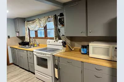 177 S Cone Street, Farmington, IL 61531 - Photo 4