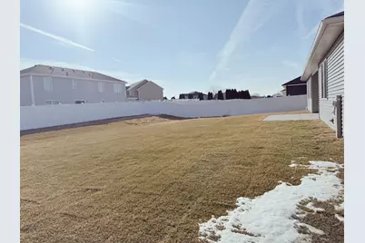 1696 Yorktown Drive, Bourbonnais, IL 60914 - Photo 28