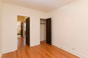 2850 W Cullom Ave, Chicago, IL 60618 - Photo 16