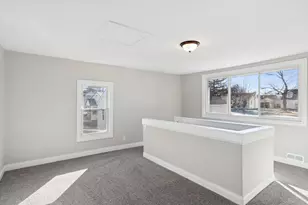 1208 S Union St, Aurora, IL 60505 - Photo 10