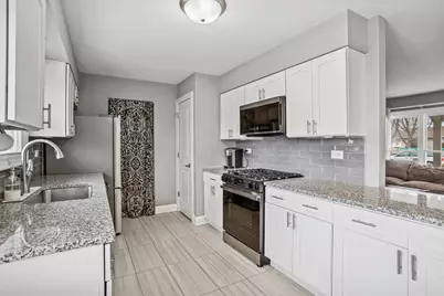 988 Cooper Court, Elk Grove Village, IL 60007 - Photo 12