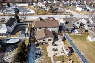 1064 N 129th Infantry Dr, Joliet, IL 60435 - Photo 54