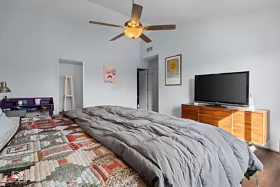 1064 N 129th Infantry Drive, Joliet, IL 60435 - Photo 32