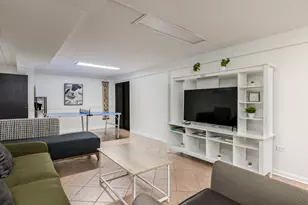 7444 Keeler Ave, Skokie, IL 60076 - Photo 22