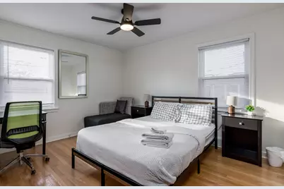 7444 Keeler Avenue, Skokie, IL 60076 - Photo 12