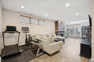 1407 N Campbell Ave, Chicago, IL 60622 - Photo 18