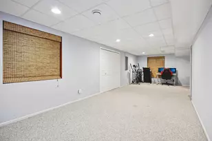 521 Ivory Ln, Bartlett, IL 60103 - Photo 20