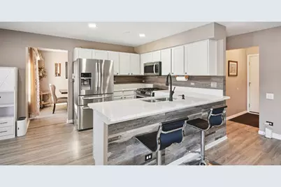 521 Ivory Lane, Bartlett, IL 60103 - Photo 6