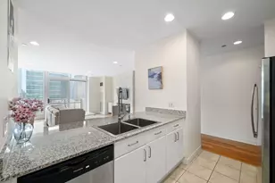 737 W Washington Blvd, Chicago, IL 60661 - Photo 10