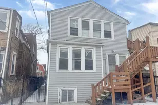 913 N Kedvale Ave, Chicago, IL 60651 - Photo 2