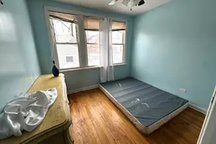 913 N Kedvale Ave, Chicago, IL 60651 - Photo 12