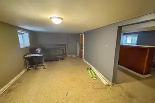 913 N Kedvale Ave, Chicago, IL 60651 - Photo 14
