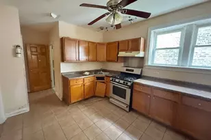 913 N Kedvale Ave, Chicago, IL 60651 - Photo 10