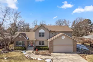 735 Meadowwood Dr, Joliet, IL 60431 - Photo 1
