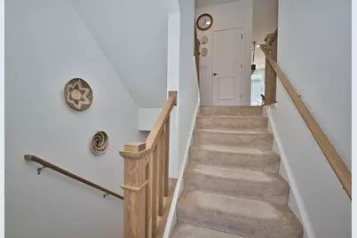 30W024 Brayman Court, Warrenville, IL 60563 - Photo 6