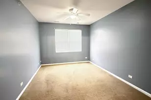 2250 Aurora Dr, Pingree Grove, IL 60140 - Photo 6