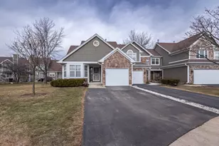 1179 Edington Ct, Carol Stream, IL 60188 - Photo 2