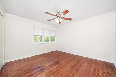 2747 Perry Road, Flossmoor, IL 60422 - Photo 6