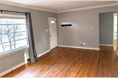 1106 N Main Street, Naperville, IL 60563 - Photo 4