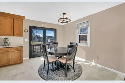 24333 S Valley Drive, Channahon, IL 60410 - Photo 6