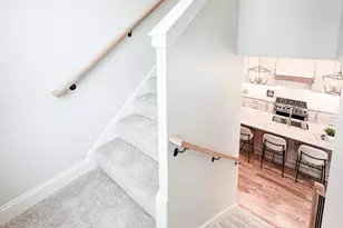 885 Geneva Rd, Saint Charles, IL 60174 - Photo 22