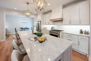 885 Geneva Rd, Saint Charles, IL 60174 - Photo 8