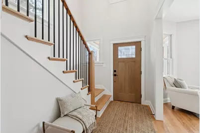 885 Geneva Road, Saint Charles, IL 60174 - Photo 4