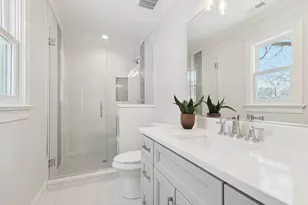 885 Geneva Rd, Saint Charles, IL 60174 - Photo 32