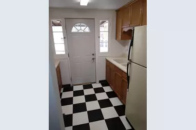 810 Sullivan Court, Crest Hill, IL 60403 - Photo 4