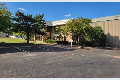 6655 Kitty Avenue, Chicago Ridge, IL 60415 - Photo 2