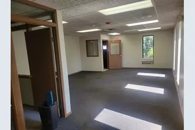 6655 Kitty Avenue, Chicago Ridge, IL 60415 - Photo 12