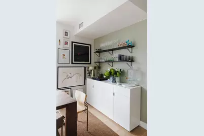 744 N Clark Street #1001, Chicago, IL 60610 - Photo 8