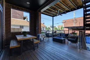 1631 S Carpenter St, Chicago, IL 60608 - Photo 18