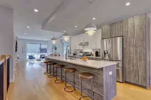 1631 S Carpenter St, Chicago, IL 60608 - Photo 12