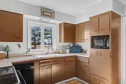 913 E 1st Street, Gibson City, IL 60936 - Photo 14