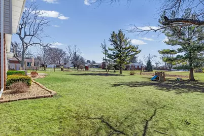 913 E 1st Street, Gibson City, IL 60936 - Photo 36