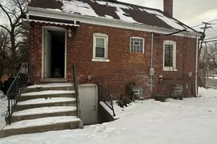 200 E 141st St, Dolton, IL 60419 - Photo 1