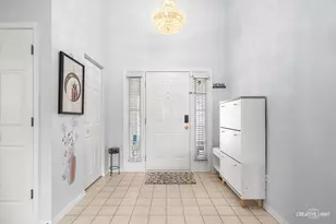 2331 Handley Ln, Aurora, IL 60502 - Photo 4