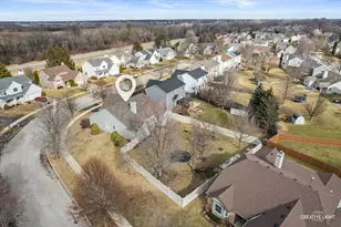 2331 Handley Ln, Aurora, IL 60502 - Photo 22