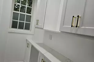 5402 N Mobile Ave, Chicago, IL 60630 - Photo 12