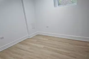 5402 N Mobile Ave, Chicago, IL 60630 - Photo 32