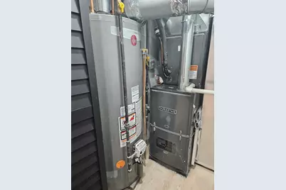 5402 N Mobile Avenue, Chicago, IL 60630 - Photo 28