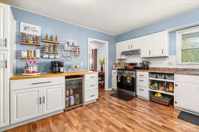 [Address not provided], Aurora, IL 60506 - Photo 8