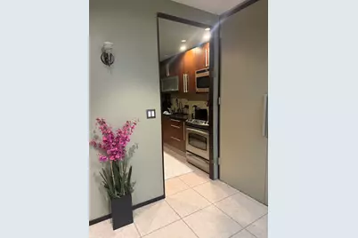 1300 N Astor Street #6B, Chicago, IL 60610 - Photo 6