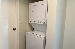 709 79th St, Darien, IL 60561 - Photo 10